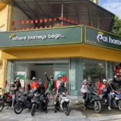 Small group preparing motorbikes for a Ha Giang National Day departure